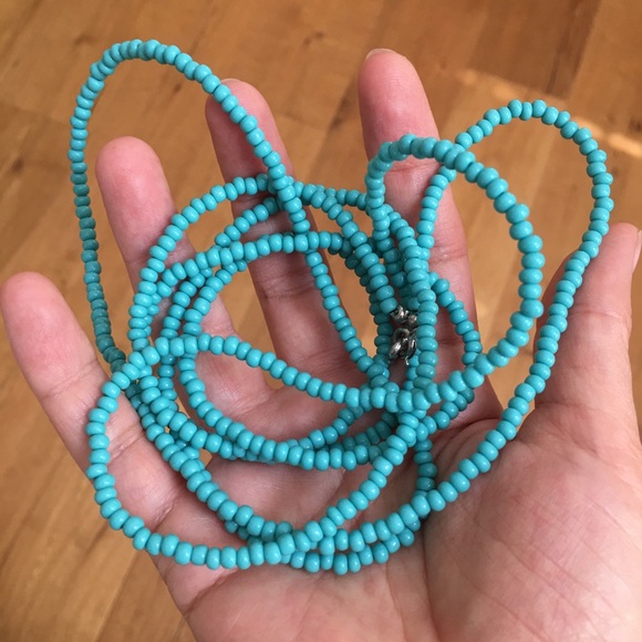 Imitation turquoise bead necklace - Picture 2 of 3